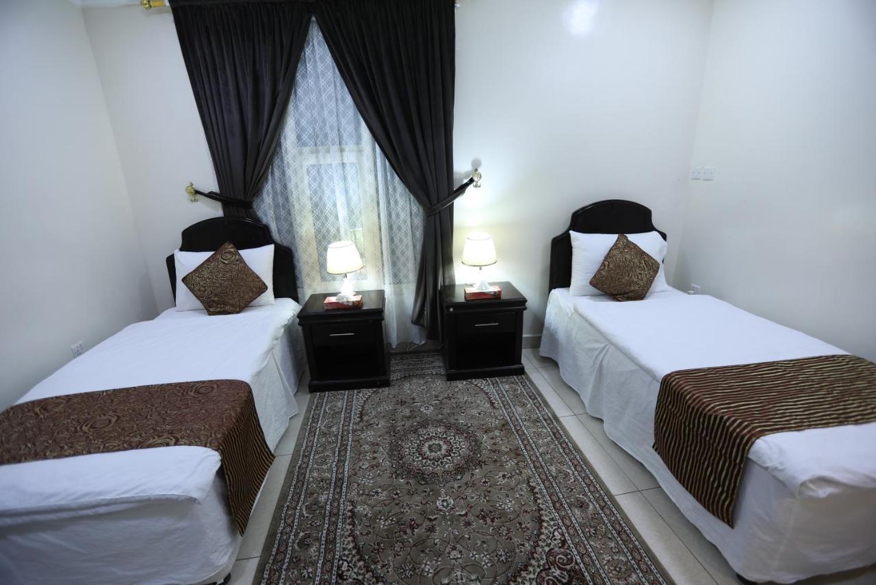العييري للوحات المفروشة الدمام3 Dammam